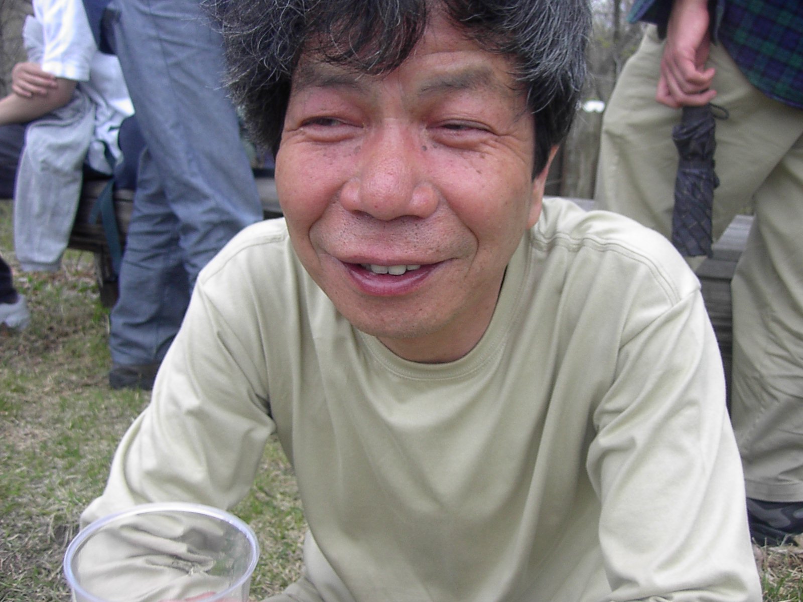 �Ԃ���̗��R�͉E��̃J�b�v���I