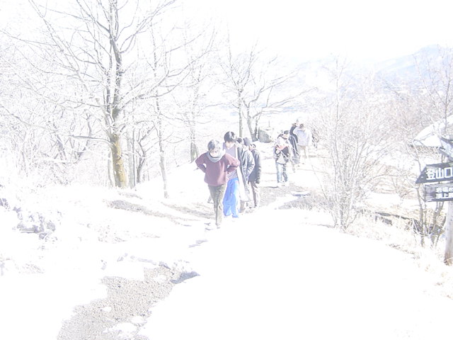 ����̐��E